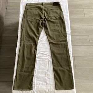 Paige Federal Island Palm 34